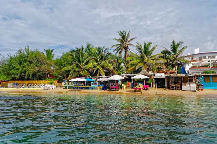plage de l'île de ngor
