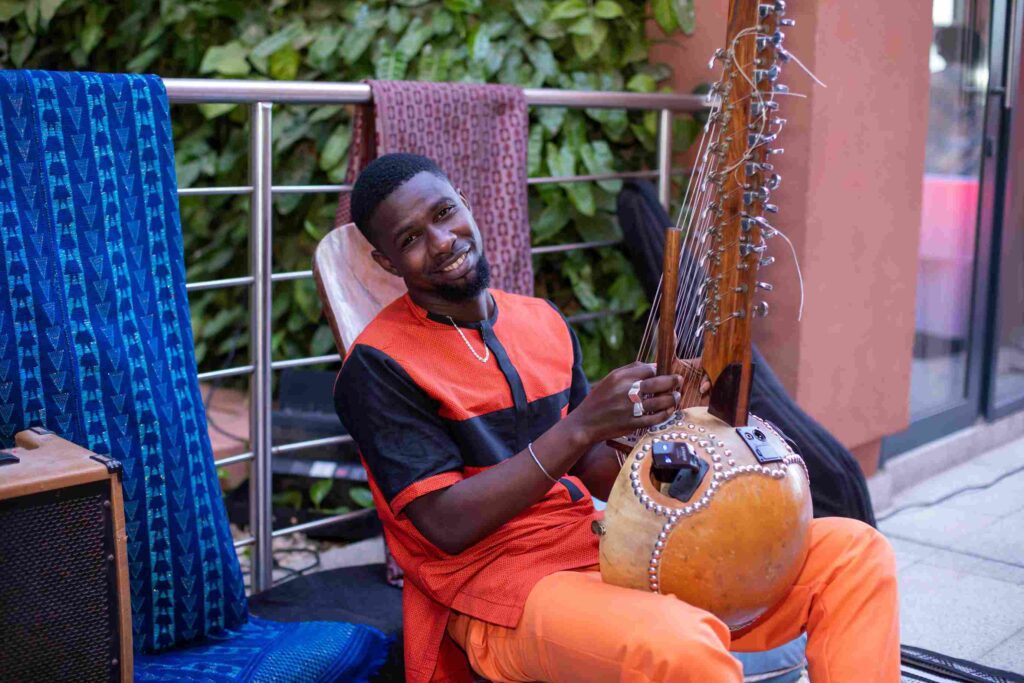 joueur de kora lors d'un evenement